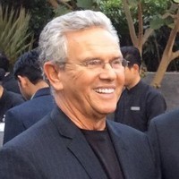 Dr Robert Rutledge (USA)